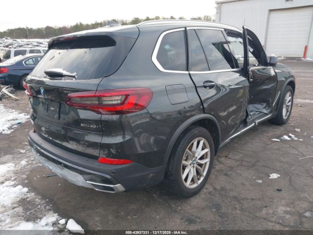 2022 BMW X5 5UXCR6C04N9M80109 Photo 3