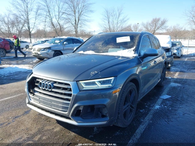 2018 AUDI SQ5 WA1A4AFY4J2226263 Photo 1