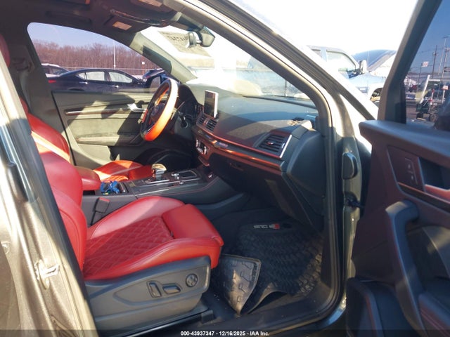 2018 AUDI SQ5 WA1A4AFY4J2226263 Photo 4