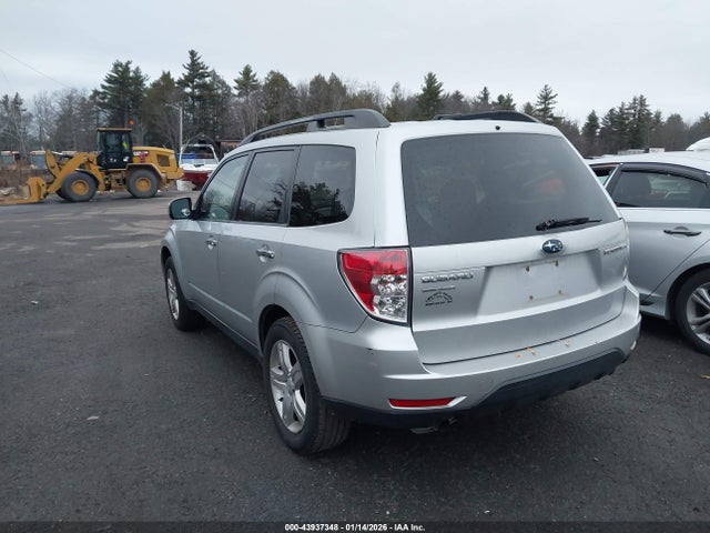 Продаж на аукціоні авто 2010 Subaru Forester 2.5x Premium, vin: JF2SH6CC6AH747116, номер лоту: 43937348