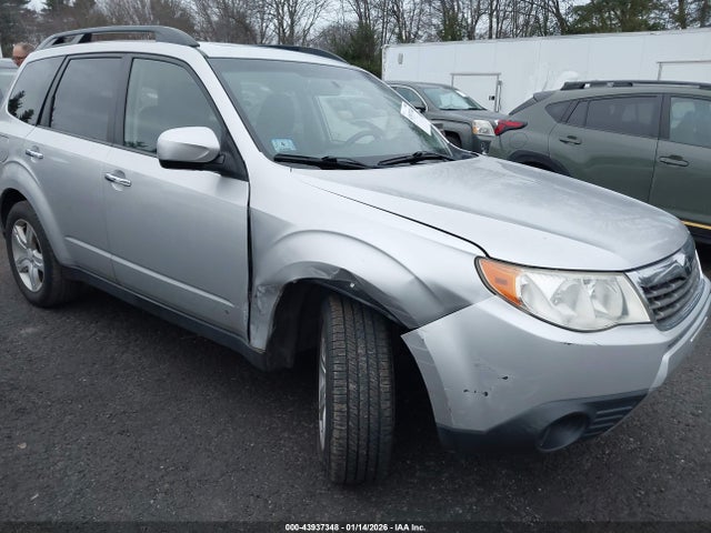 Продаж на аукціоні авто 2010 Subaru Forester 2.5x Premium, vin: JF2SH6CC6AH747116, номер лоту: 43937348