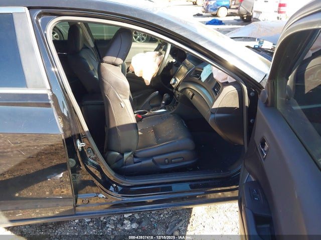 Acura ILX 2016 19UDE2F73GA013446 Image 5