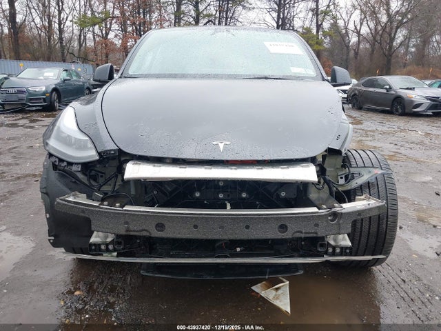 2024 TESLA MODEL Y 7SAYGDEE3RA226283 Photo 5