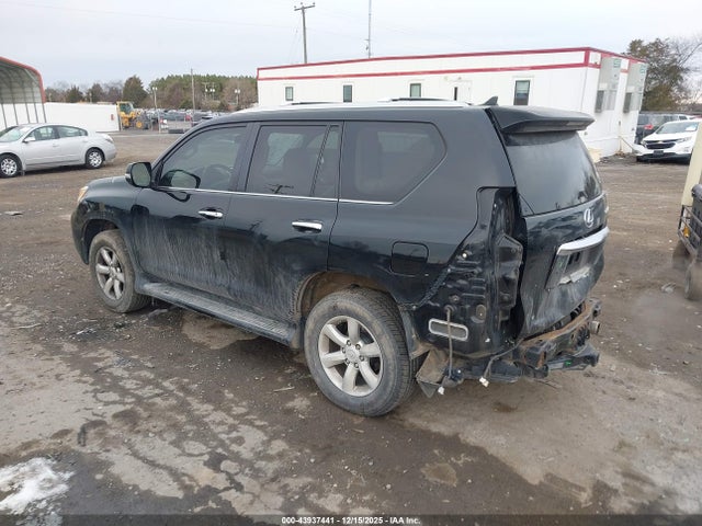 2011 LEXUS GX 460 JTJBM7FX2B5018321 Photo 2