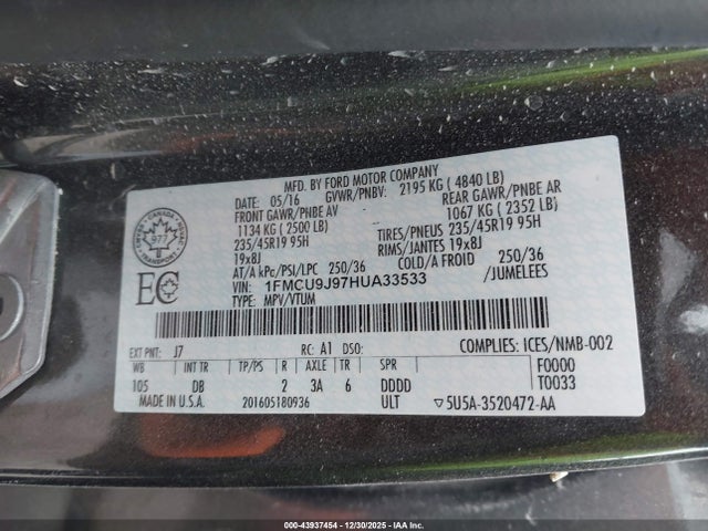 2017 FORD ESCAPE 1FMCU9J97HUA33533 Photo 8