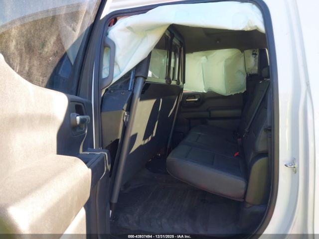 2024 CHEVROLET SILVERADO 1500 3GCUD4EDXRG233059 Photo 7