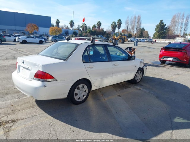 2004 MITSUBISHI LANCER JA3AJ26E94U016047 Photo 3