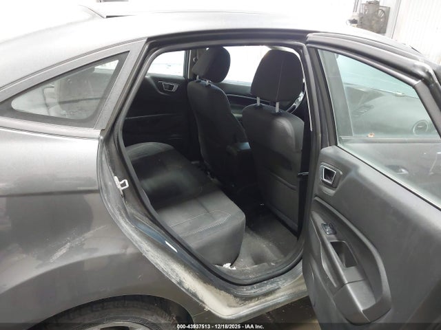3FADP4BJ8FM201179 Ford FIESTA SE