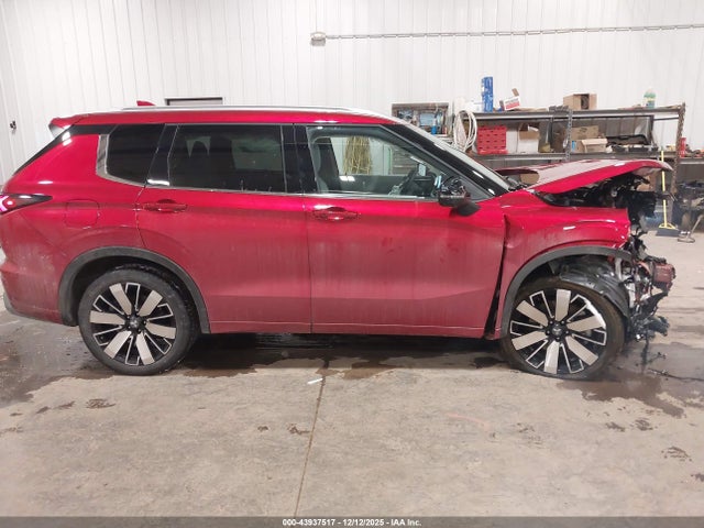 Продаж на аукціоні авто 2025 Mitsubishi Outlander Sel 2.5 S-awc, vin: JA4J4WA83SZ050061, номер лоту: 43937517
