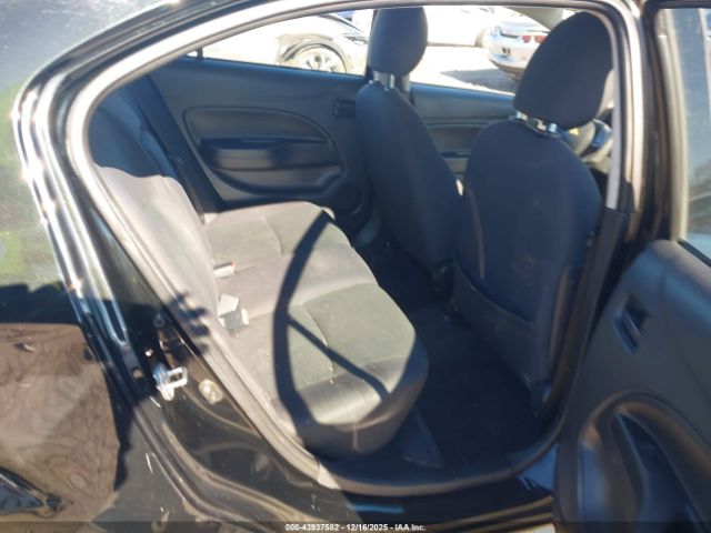 2017 MITSUBISHI MIRAGE G4 ML32F3FJ4HHF18074 Photo 7