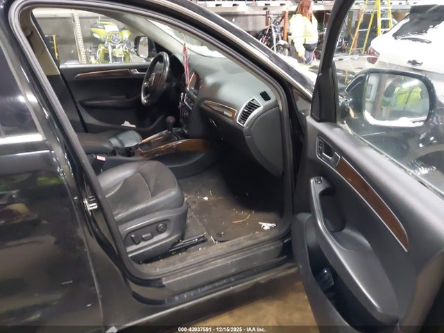 2011 AUDI Q5 WA1CFAFPXBA097561 Photo 4