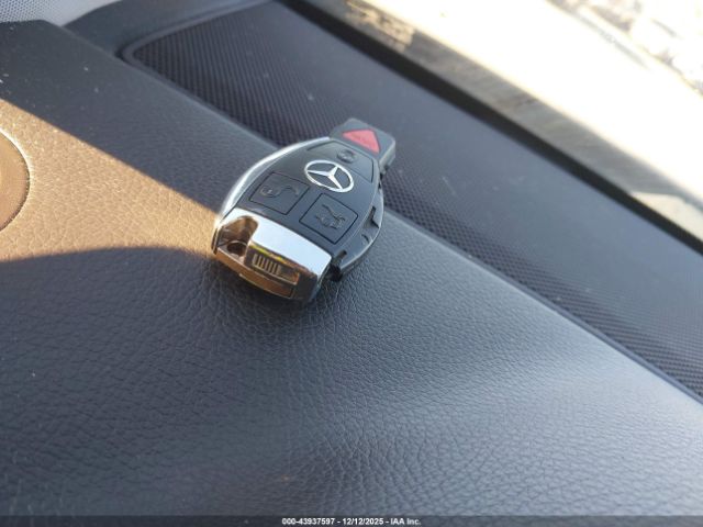 2016 MERCEDES-BENZ E 350 WDDHF5KBXGB197373 Photo 10