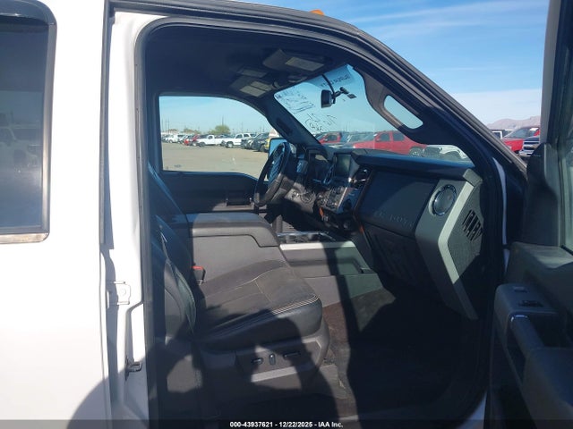1FT8W3DT6GEB40400 Ford F-350 Lariat