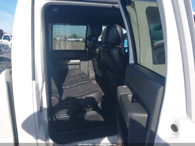 1FT8W3DT6GEB40400 Ford F-350 Lariat