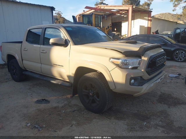Toyota Tacoma Trd Sport 2017 3TMAZ5CN7HM051681 main image