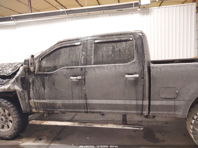 2020 Ford F-250 Platinum მანქანა იყიდება აუქციონზე, vin: 1FT7W2BT5LEC13565, აუქციონის ნომერი: 43937642
