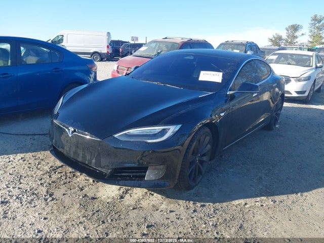 2017 TESLA MODEL S 5YJSA1E1XHF205254 Photo 1