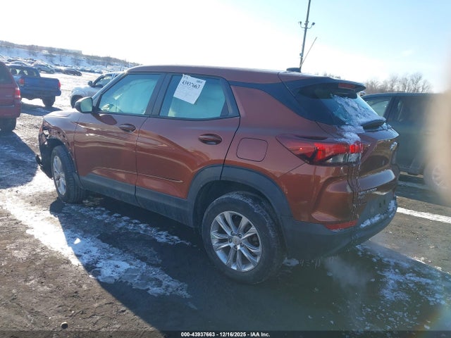 2021 CHEVROLET TRAILBLAZER KL79MNSLXMB082598 Photo 2