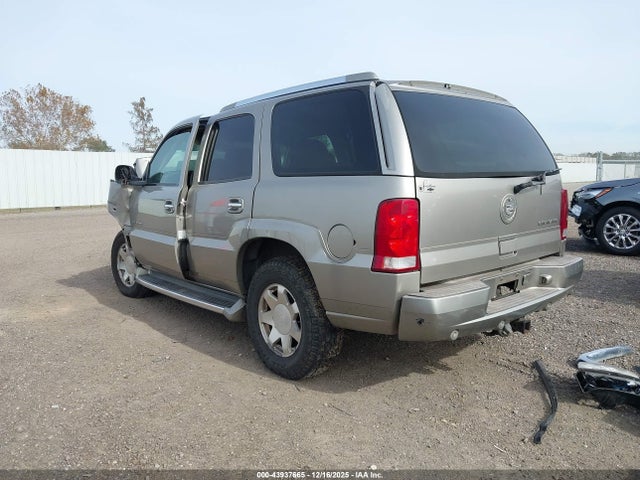 2002 CADILLAC ESCALADE 1GYEK63N82R131289 Photo 2