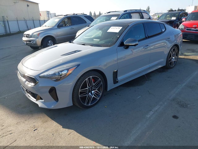 KNAE55LC3N6122122 KIA Stinger Gt2