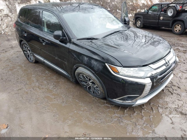 2017 MITSUBISHI OUTLANDER JA4AZ2A38HZ014812 Photo 0