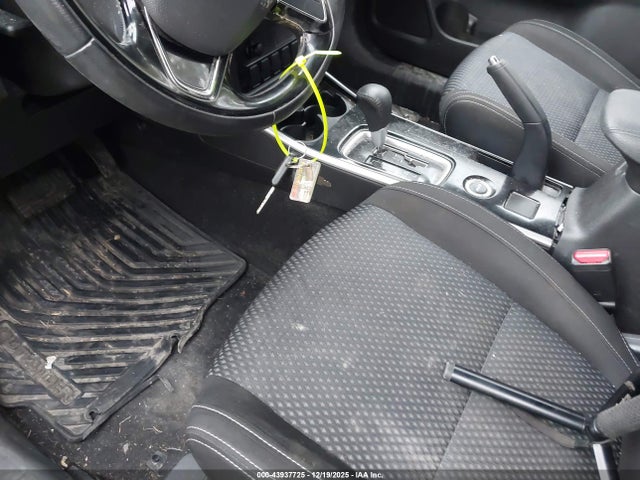 2017 MITSUBISHI OUTLANDER JA4AZ2A38HZ014812 Photo 10