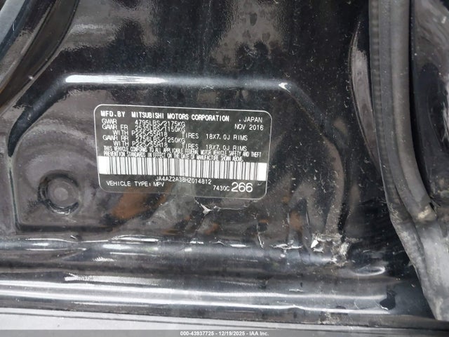 2017 MITSUBISHI OUTLANDER JA4AZ2A38HZ014812 Photo 8