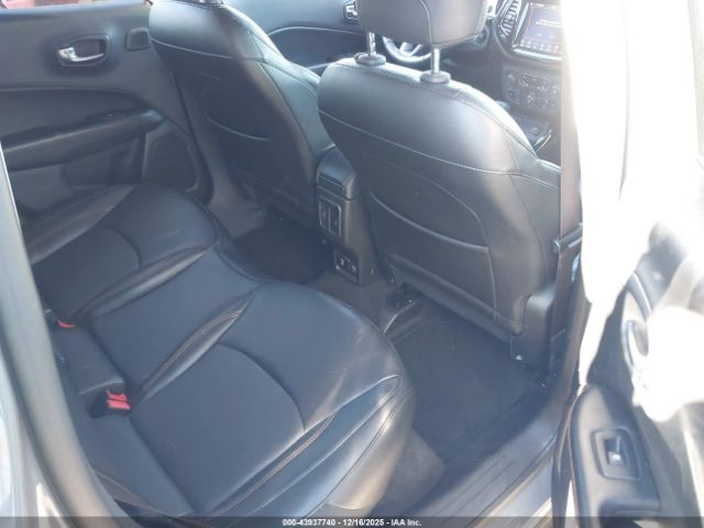 2019 JEEP COMPASS 3C4NJCCB5KT809209 Photo 7