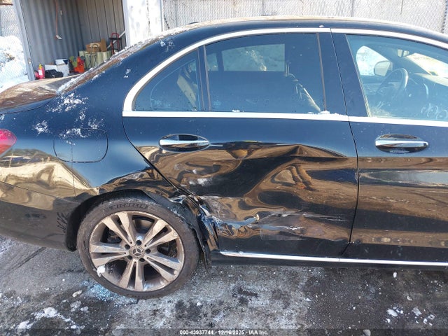 43937744 :رقم المزاد ، 55SWF8DB3KU310696 vin ، 2019 Mercedes-benz C 300 مزاد بيع