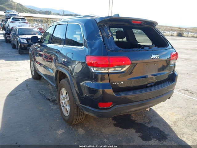 2015 JEEP GRAND CHEROKEE 1C4RJFAG4FC932910 Photo 2