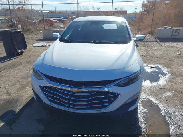 1G1ZD5ST1PF168682 Chevrolet Malibu Fwd 1lt