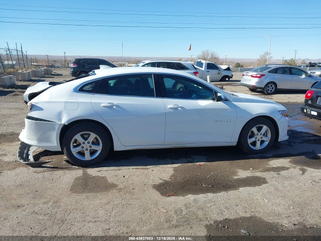 1G1ZD5ST1PF168682 Chevrolet Malibu Fwd 1lt