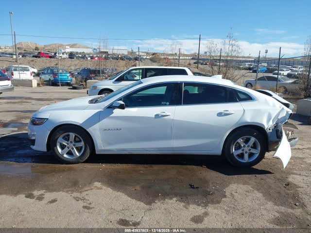 1G1ZD5ST1PF168682 Chevrolet Malibu Fwd 1lt