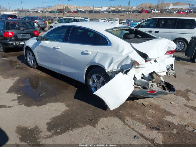 1G1ZD5ST1PF168682 Chevrolet Malibu Fwd 1lt