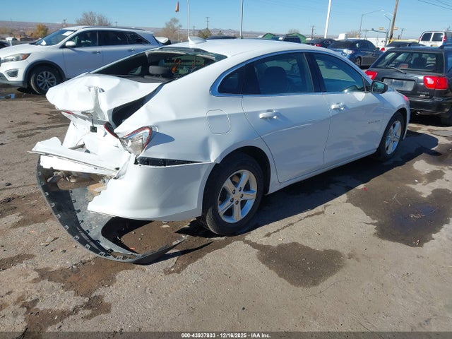 1G1ZD5ST1PF168682 Chevrolet Malibu Fwd 1lt