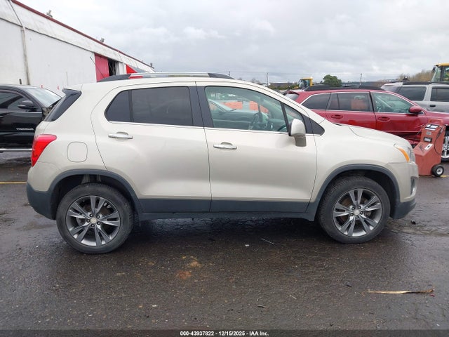 3GNCJRSB0GL134864 Chevrolet TRAX LTZ