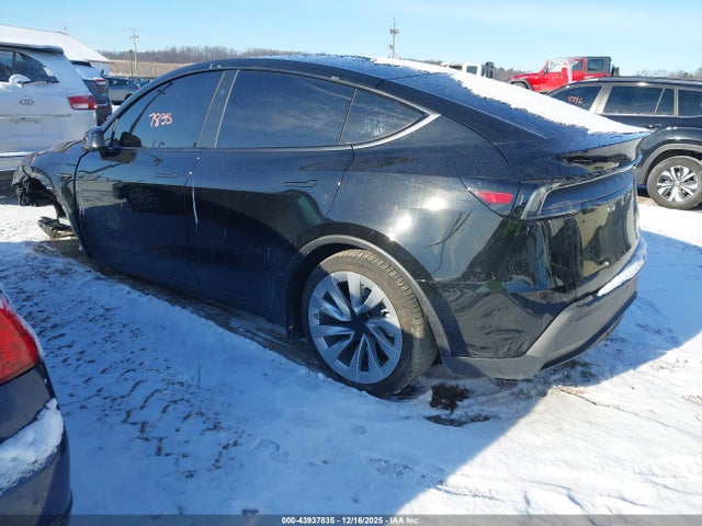 43937835 :رقم المزاد ، 7SAYGDEE3TA463931 vin ، 2026 Tesla Model Y Long Range Launch Series/premium All-wheel Drive مزاد بيع