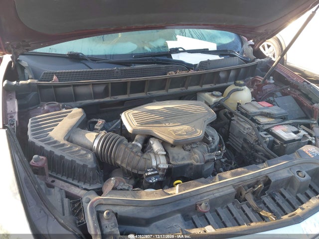 2017 CADILLAC XT5 1GYKNBRS1HZ139520 Photo 9