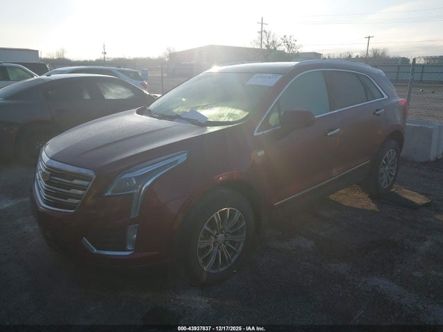 2017 CADILLAC XT5 1GYKNBRS1HZ139520 Photo 1