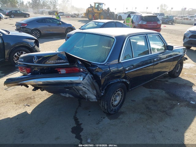 Продаж на аукціоні авто 1982 Mercedes-benz 300 Dt, vin: WDBAB33A4CB005066, номер лоту: 43937853