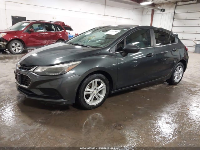 Aukcja sprzedaży 2018 Chevrolet Cruze Lt Auto, vin: 3G1BE6SM0JS524104, numer aukcji: 43937880