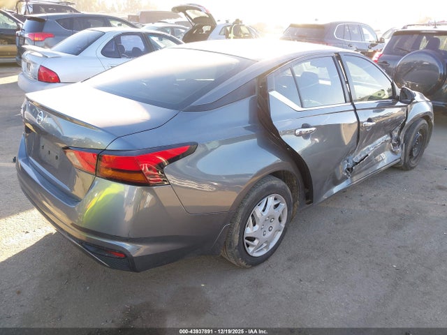 2021 NISSAN ALTIMA 1N4BL4BV4MN407852 Photo 3