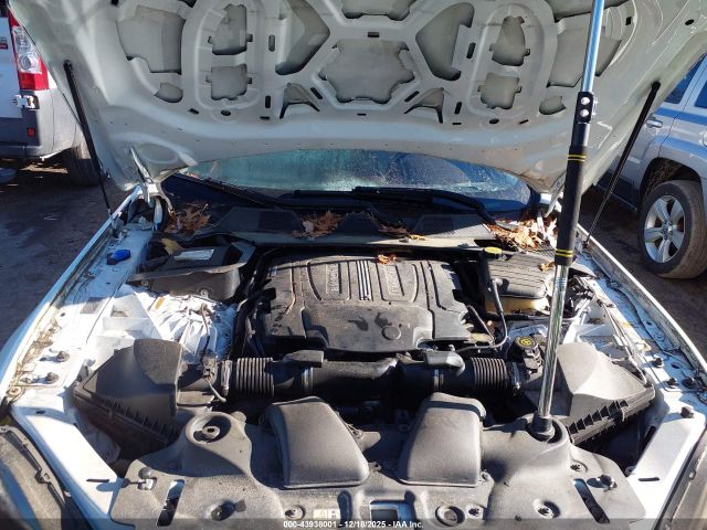 2012 JAGUAR XJ SAJWA2GE3CMV27064 Photo 9