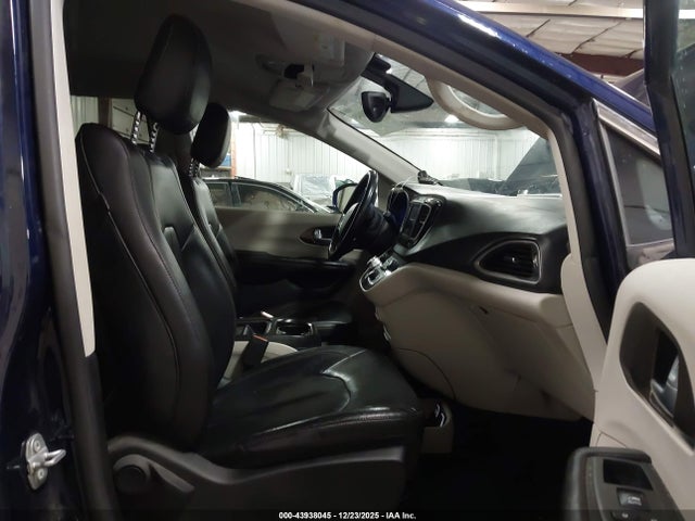 2019 CHRYSLER PACIFICA 2C4RC1BG9KR507454 Photo 4