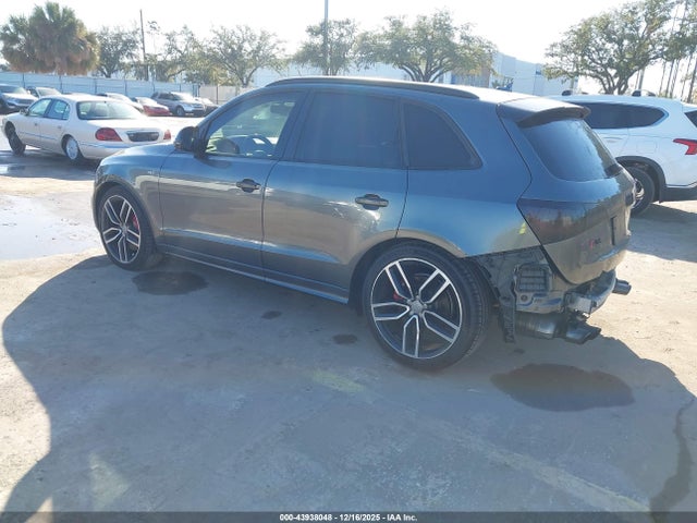 2017 AUDI SQ5 WA1VCAFP7HA007678 Photo 2