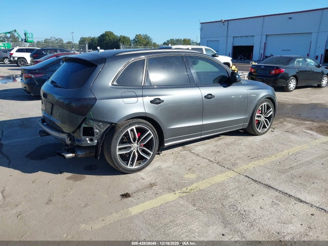 2017 AUDI SQ5 WA1VCAFP7HA007678 Photo 3