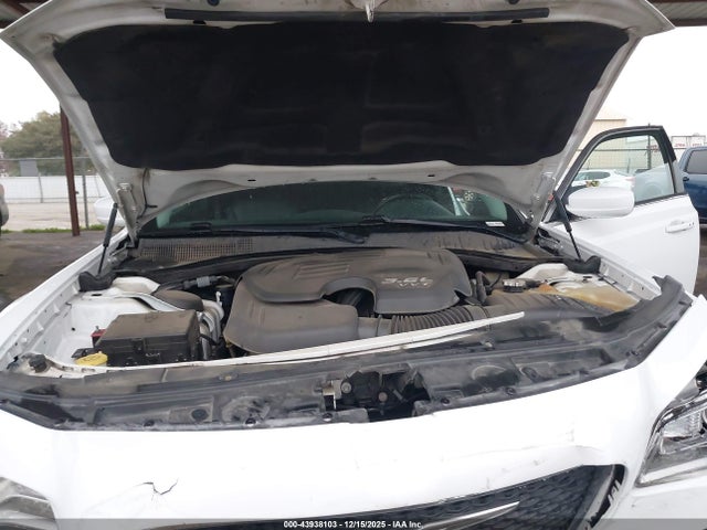 Chrysler 300 Limited 2015 2C3CCAAG1FH891690 Image 10