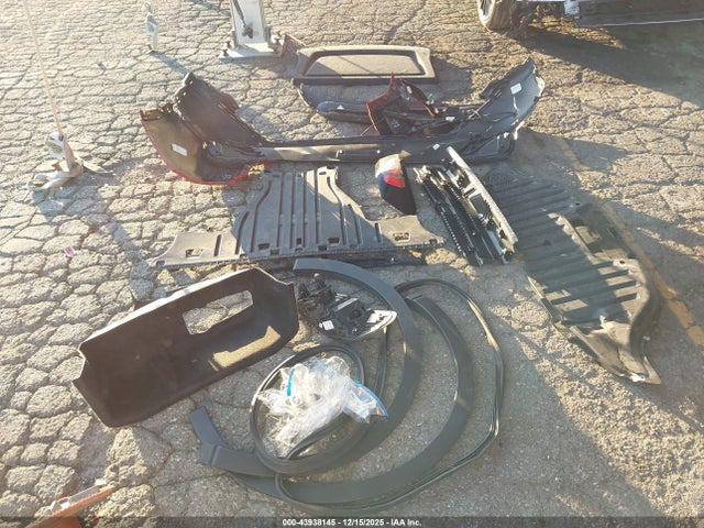 43938145 :رقم المزاد ، 1V25MPE89PC027867 vin ، 2023 Volkswagen Id.4 S مزاد بيع