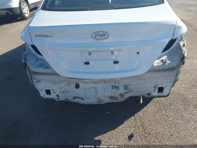 KMHCT4AE8HU172508 Hyundai ACCENT SE