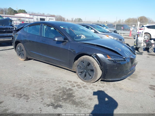 2025 TESLA MODEL 3 5YJ3E1EA1SF934355